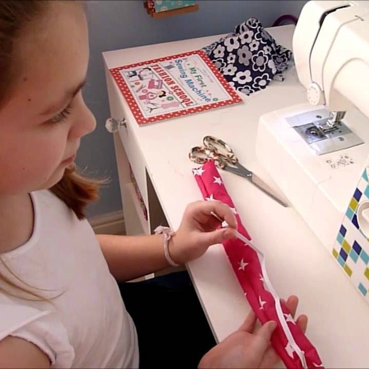 Scrunchie Sewing Parties - Kids - SewingAdventures - SewingAdventures - sewing brisbane -brisbane sewing school - brisbane sewing studio -learn to sew brisbane - kids sewing - teen sewing - adult sewing